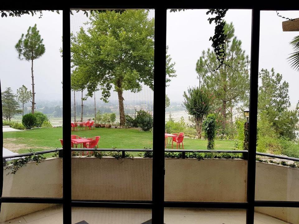 Rock City Resort Mingora Dış mekan fotoğraf