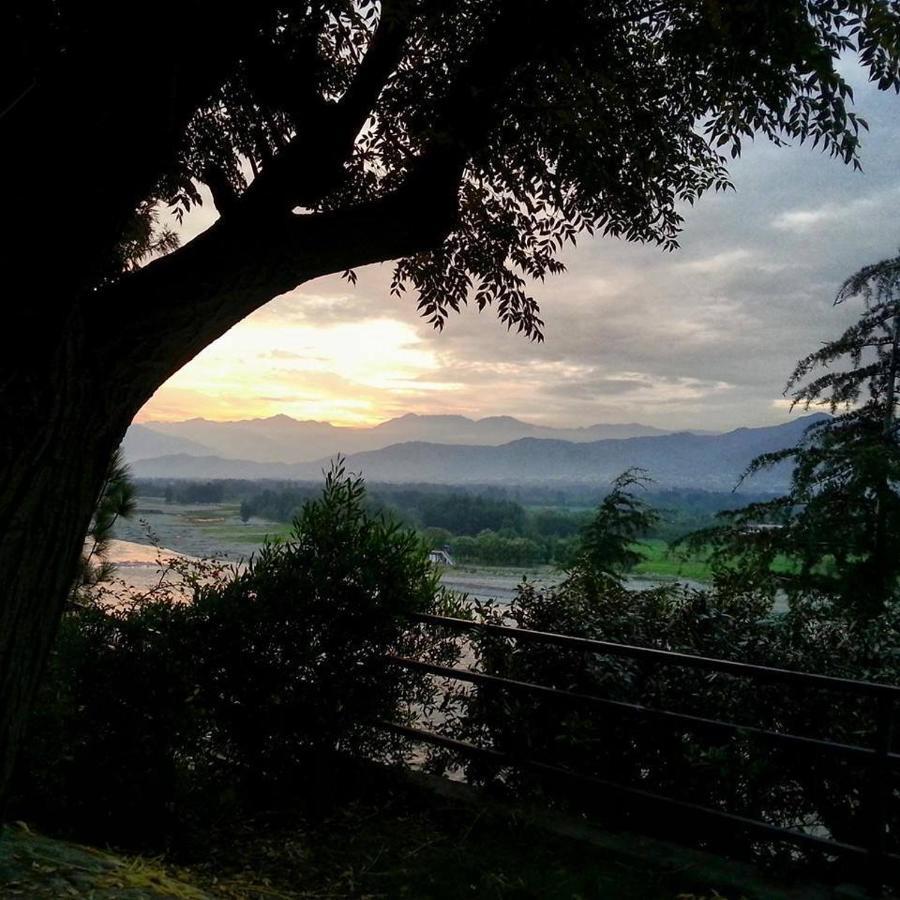 Rock City Resort Mingora Dış mekan fotoğraf